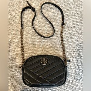 Tory Burch Black Kira Chevron Camera Bag
